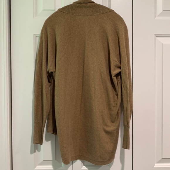 ⭐️3/$20⭐️ Old Navy Textured Cardigan - Picture 5 of 6